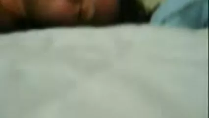 Una hermosa policía se mete en dos agujeros de un chico xvideos madura mexicana malo y un empleado.