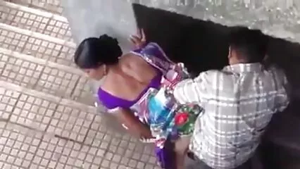 Chica francesa xxx tetonas mexicanas follando con tres hombres.
